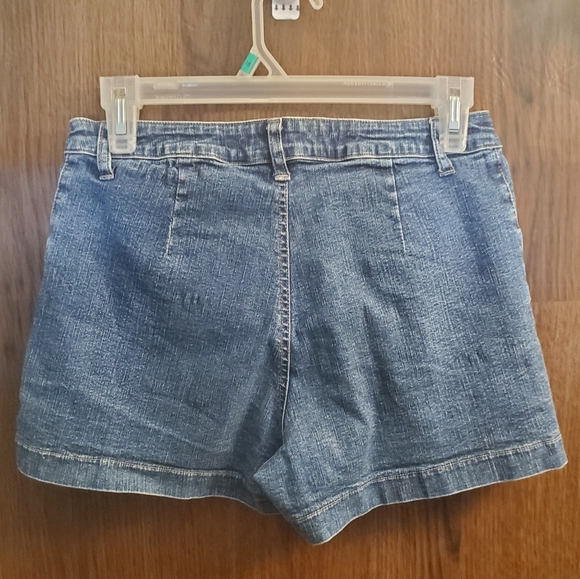 Beware of Outlaw Imposters - Picture 2 of 5